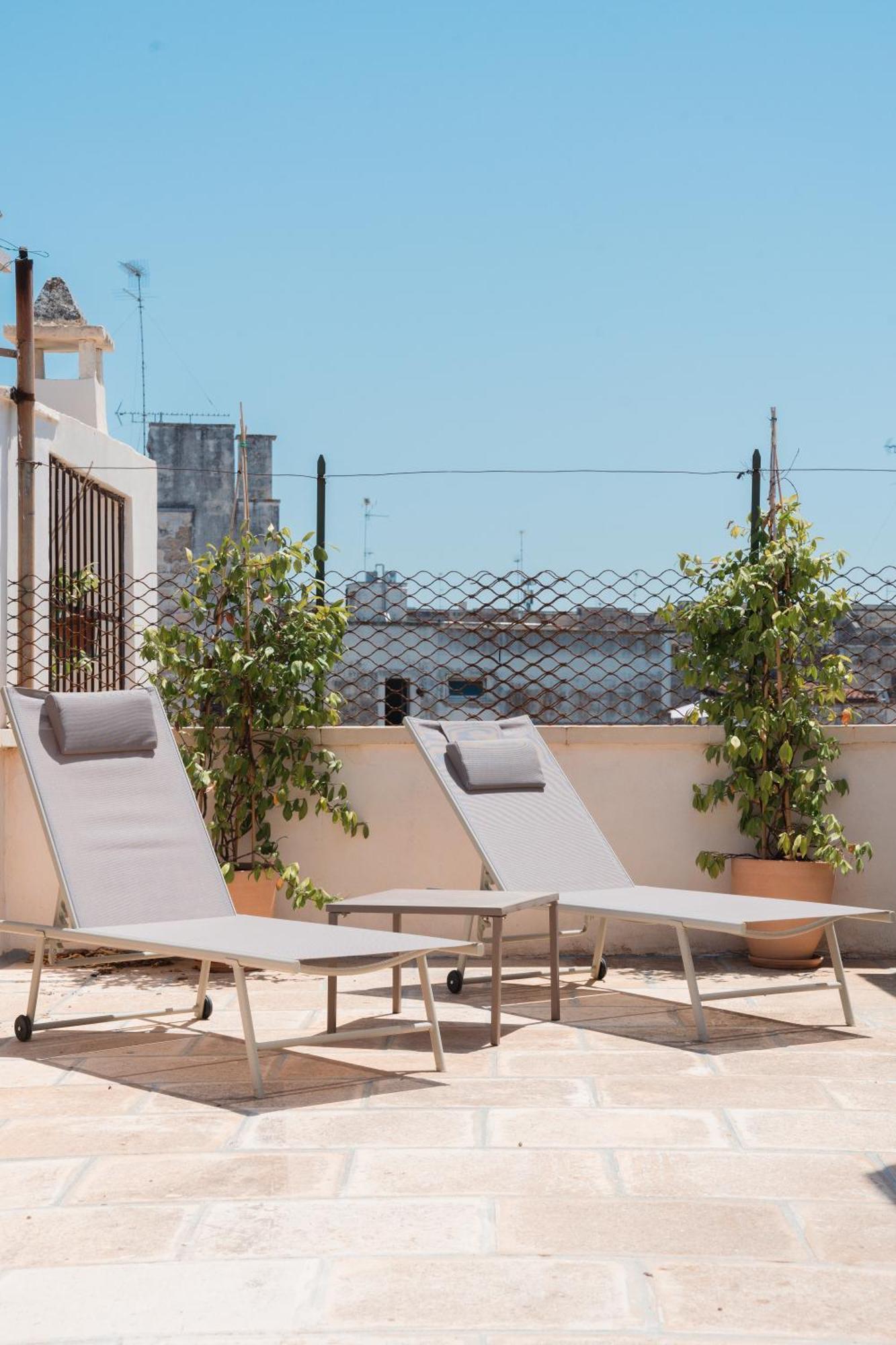 Lotus Apartment & Rooftop By Residence Colibri Lecce Exterior photo